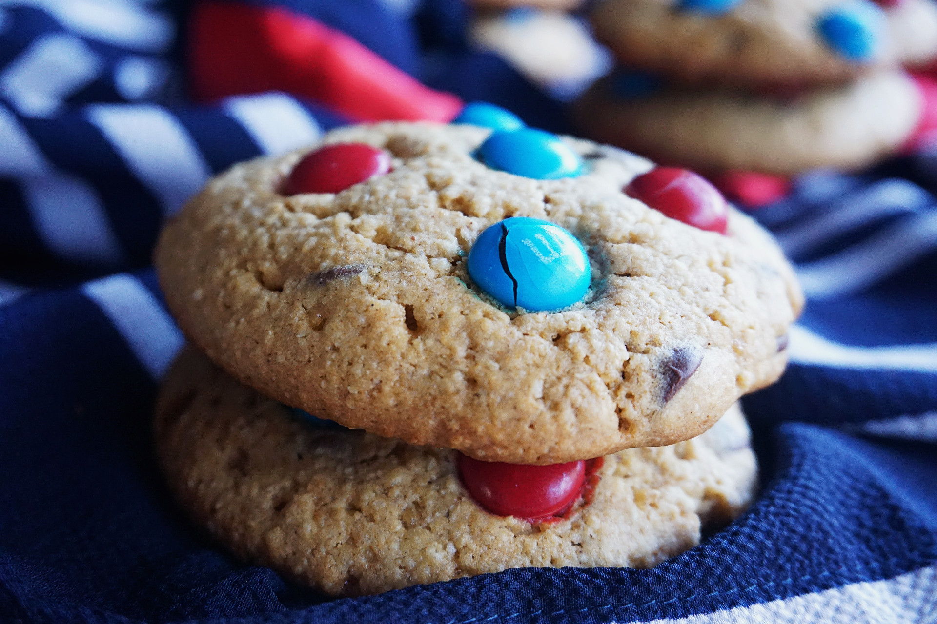red and blue stacked cookies